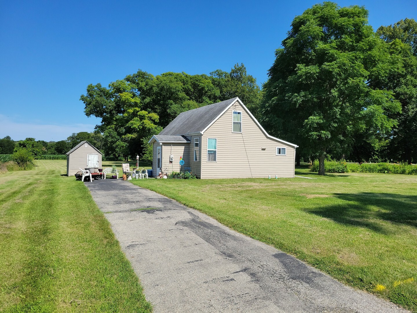 Property Photo:  31659 S 216th Avenue  IL 60481 