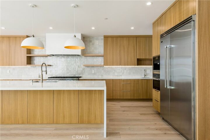 Property Photo: 300 Manhattan Avenue CA 90254