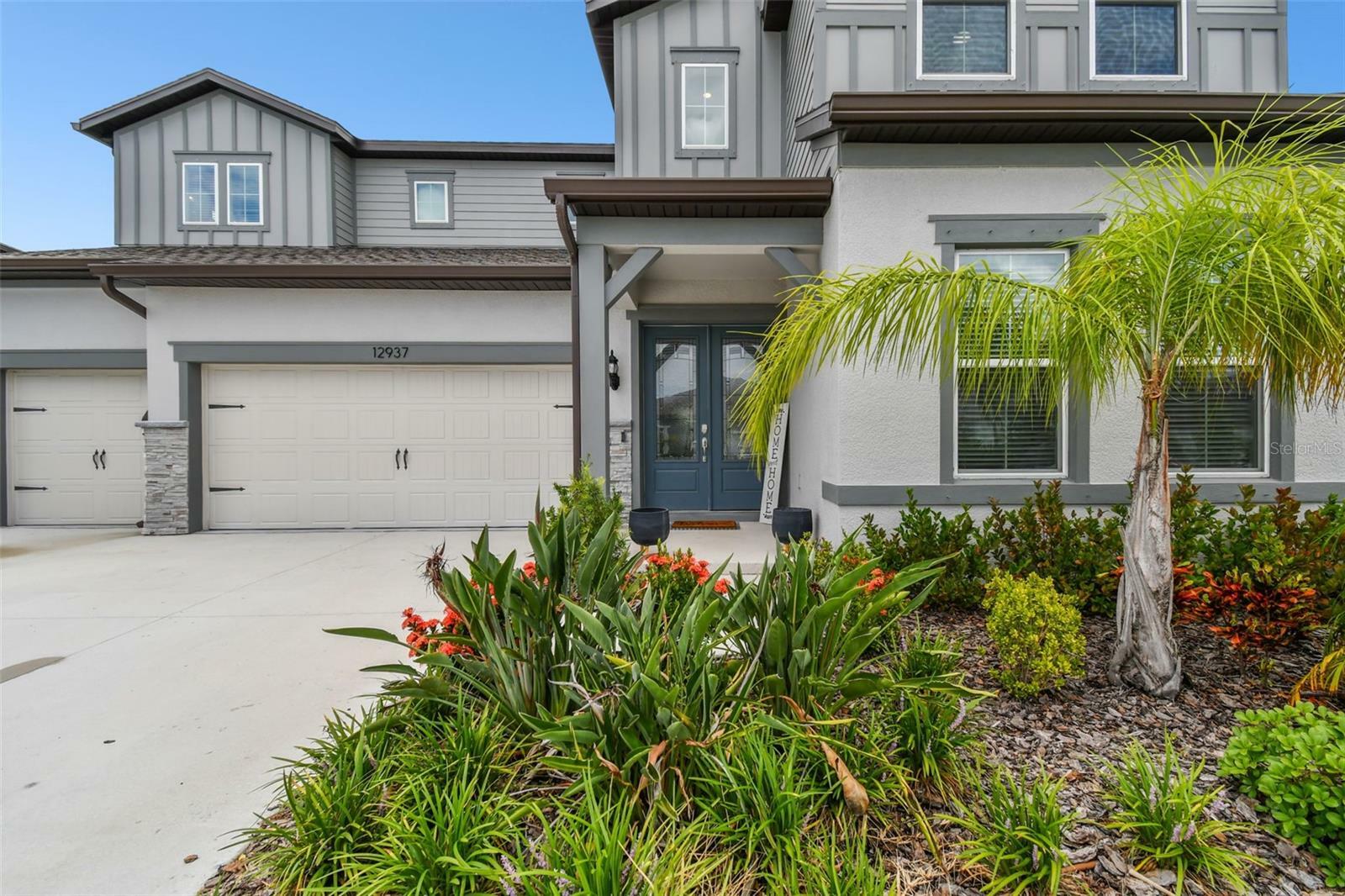 Property Photo:  12937 Willow Grove Drive  FL 33579 