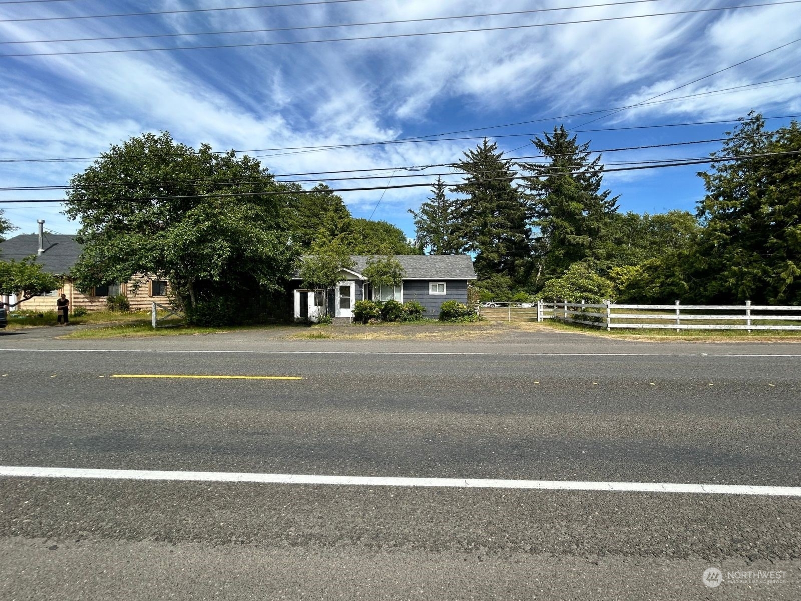 Property Photo:  806 S Montesano Street  WA 98595 