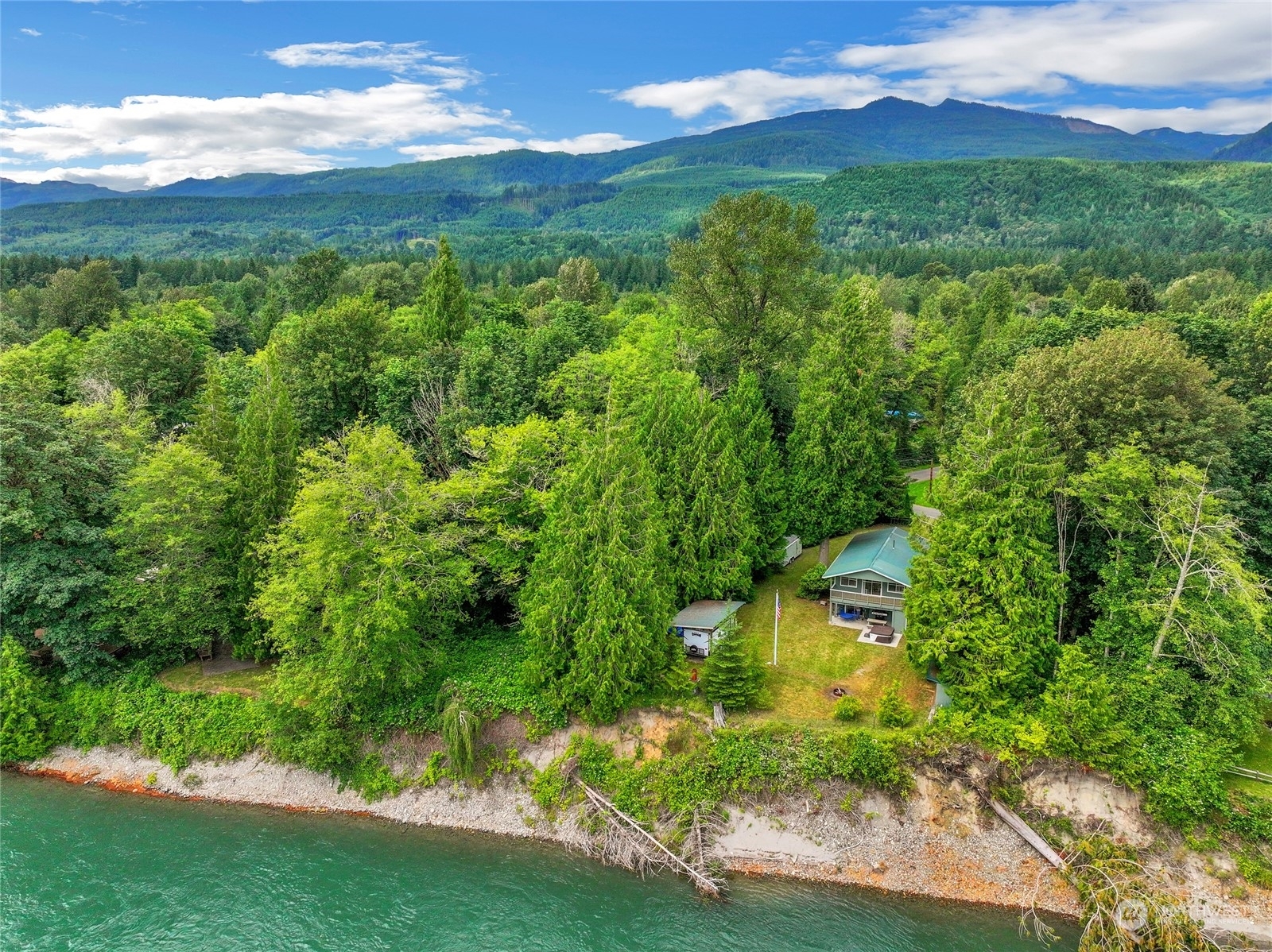 Property Photo:  41608 S Shore Drive  WA 98237 