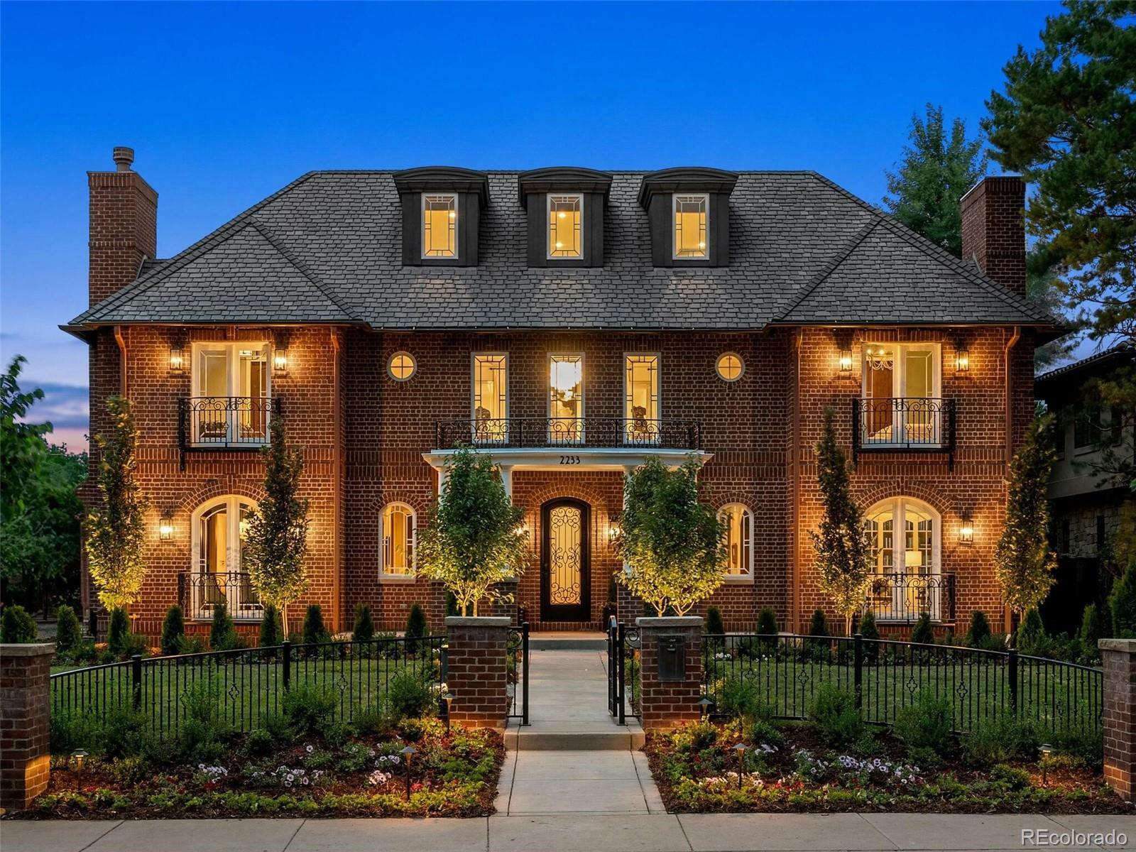 Property Photo: 2233 S Madison Street CO 80210