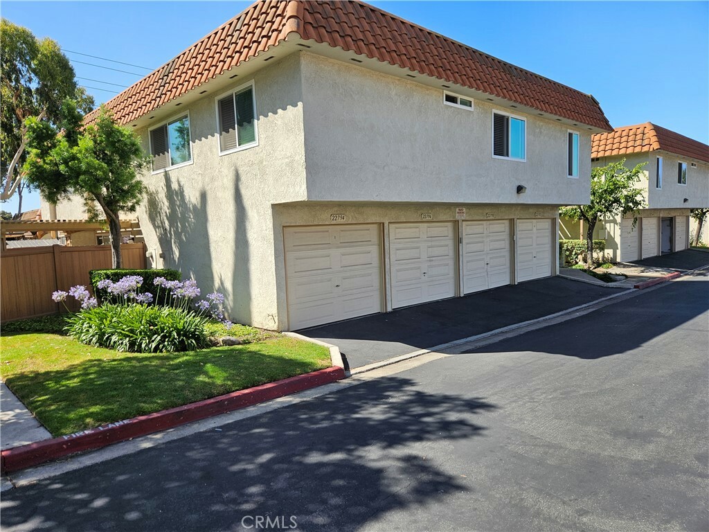 Property Photo:  22792 Malaga Way  CA 92630 