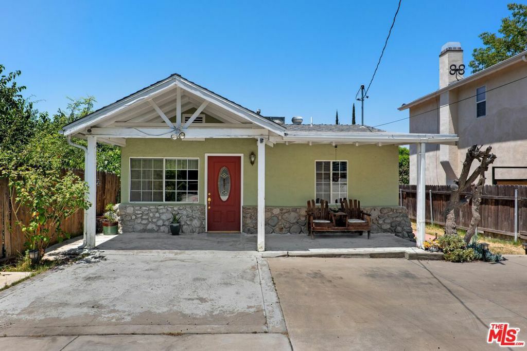 Property Photo:  10247 Mount Gleason Avenue  CA 91040 