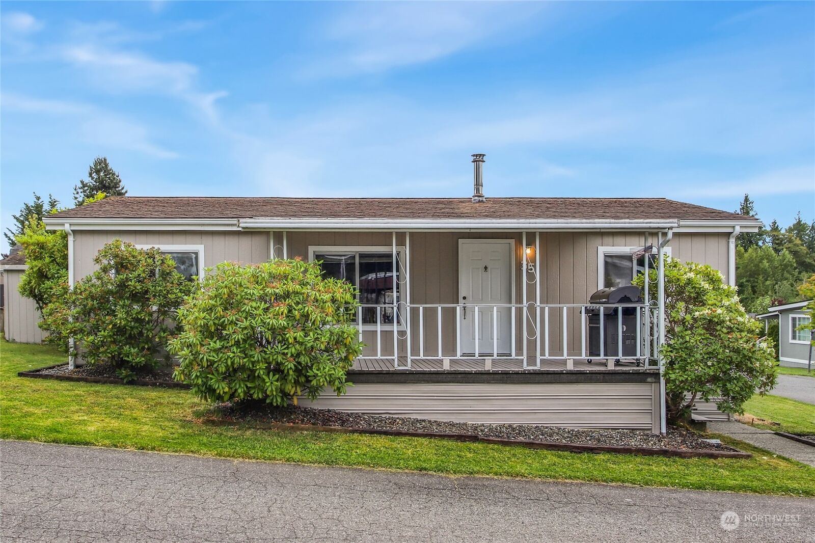 Property Photo:  28000 NE 142nd Place 35  WA 98019 