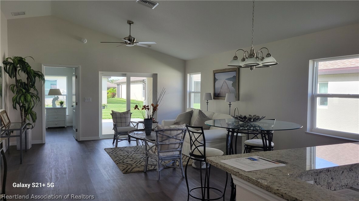 Property Photo:  129 Woodside Drive  FL 33852 