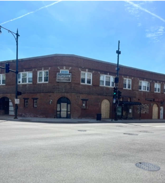 Property Photo:  4364 N Milwaukee Avenue 2S  IL 60630 