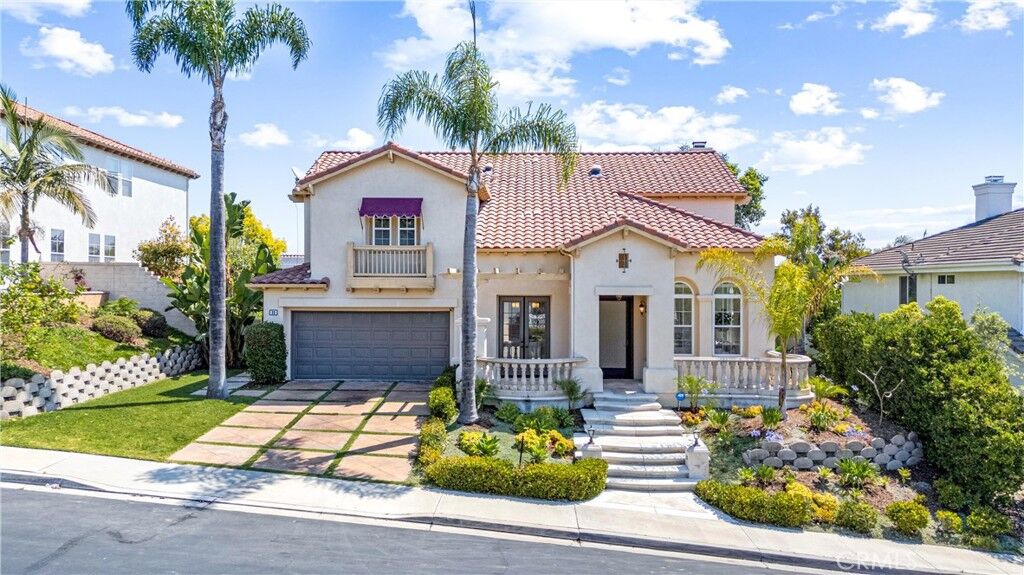 Property Photo:  33 Fawnridge Place  CA 92656 
