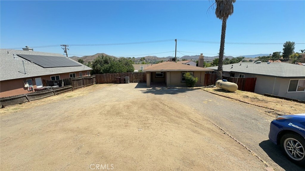 Property Photo:  23475 Vista Way  CA 92587 