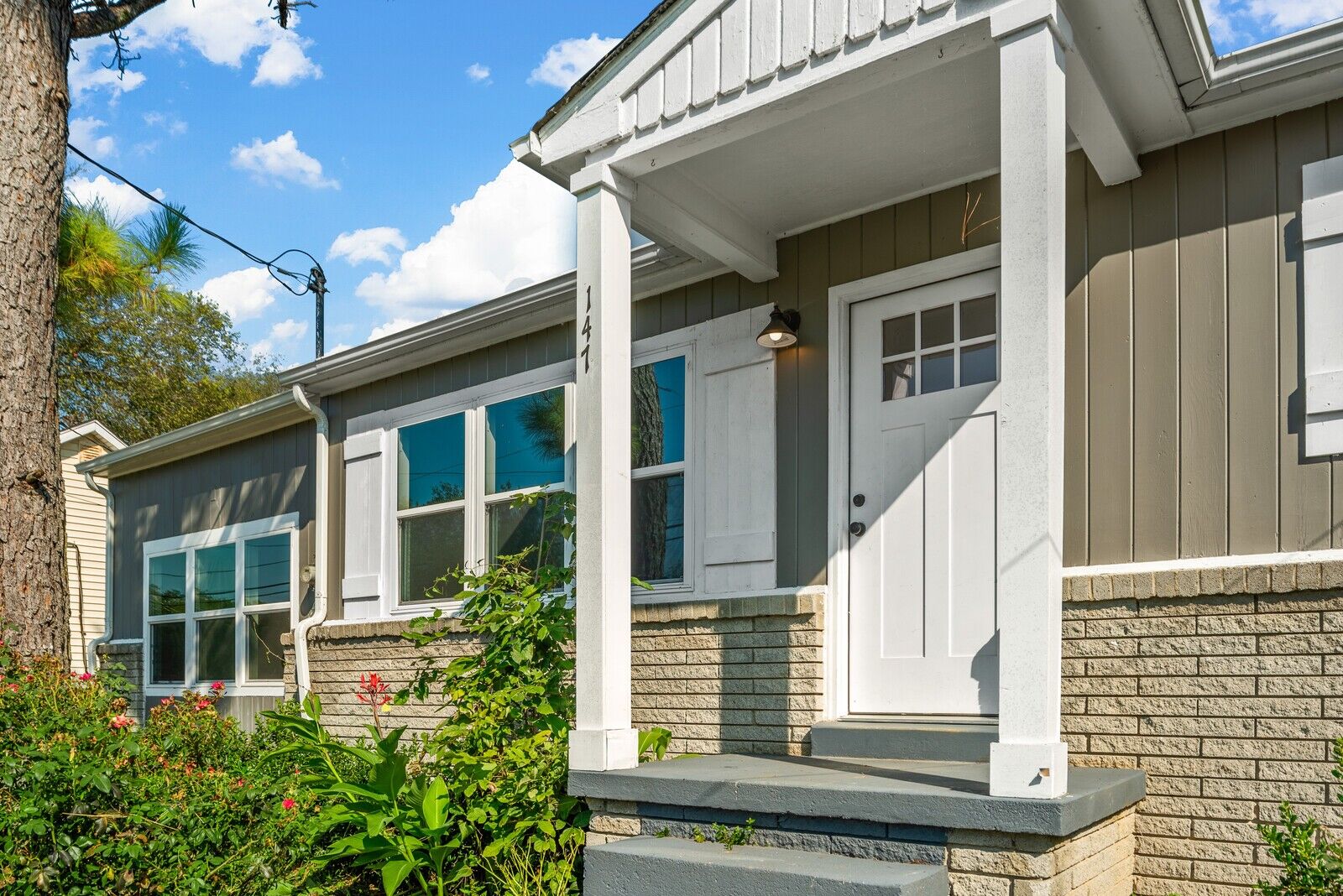 Property Photo:  147 Butler St  TN 37160 
