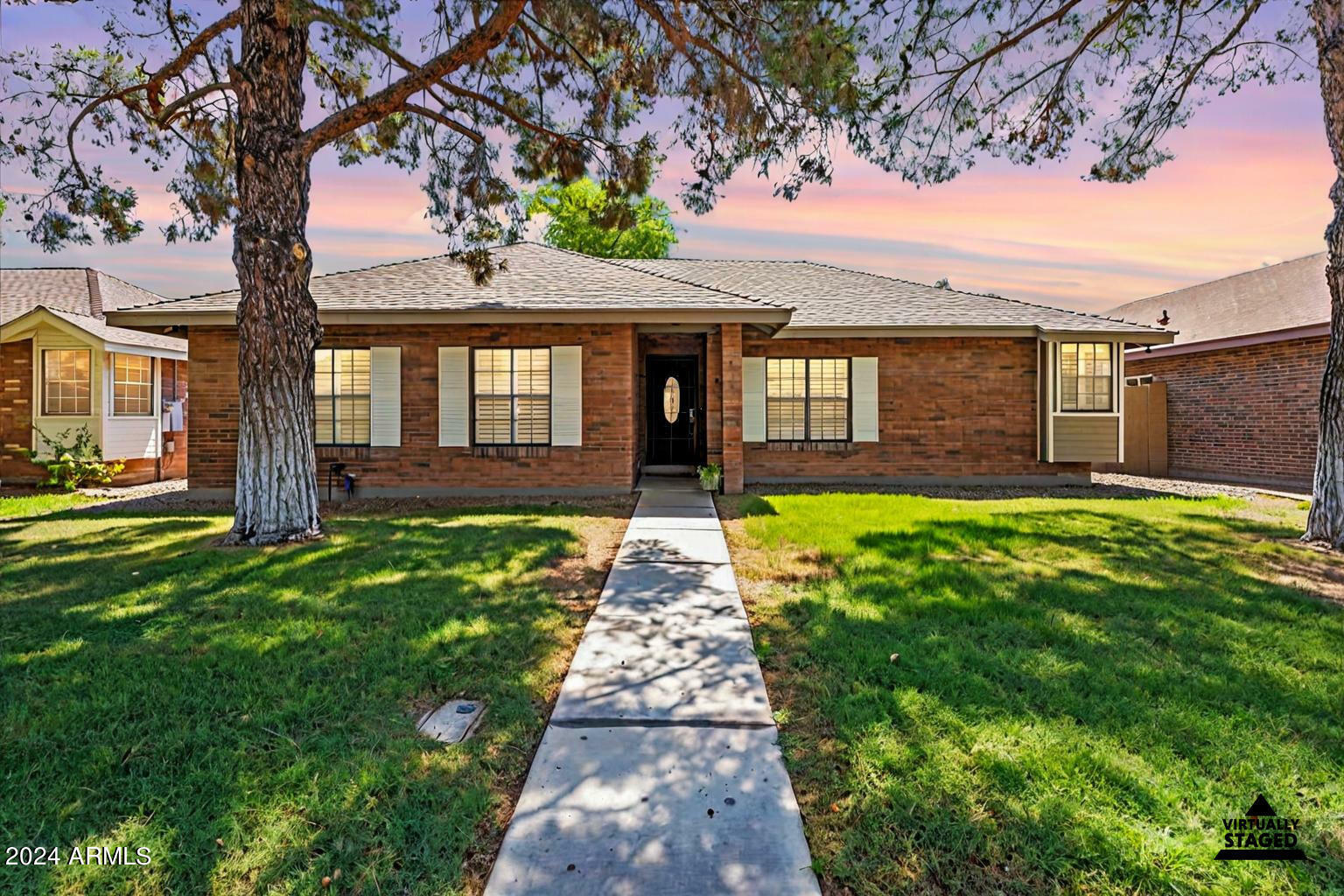 Property Photo:  213 N Concord Street  AZ 85234 