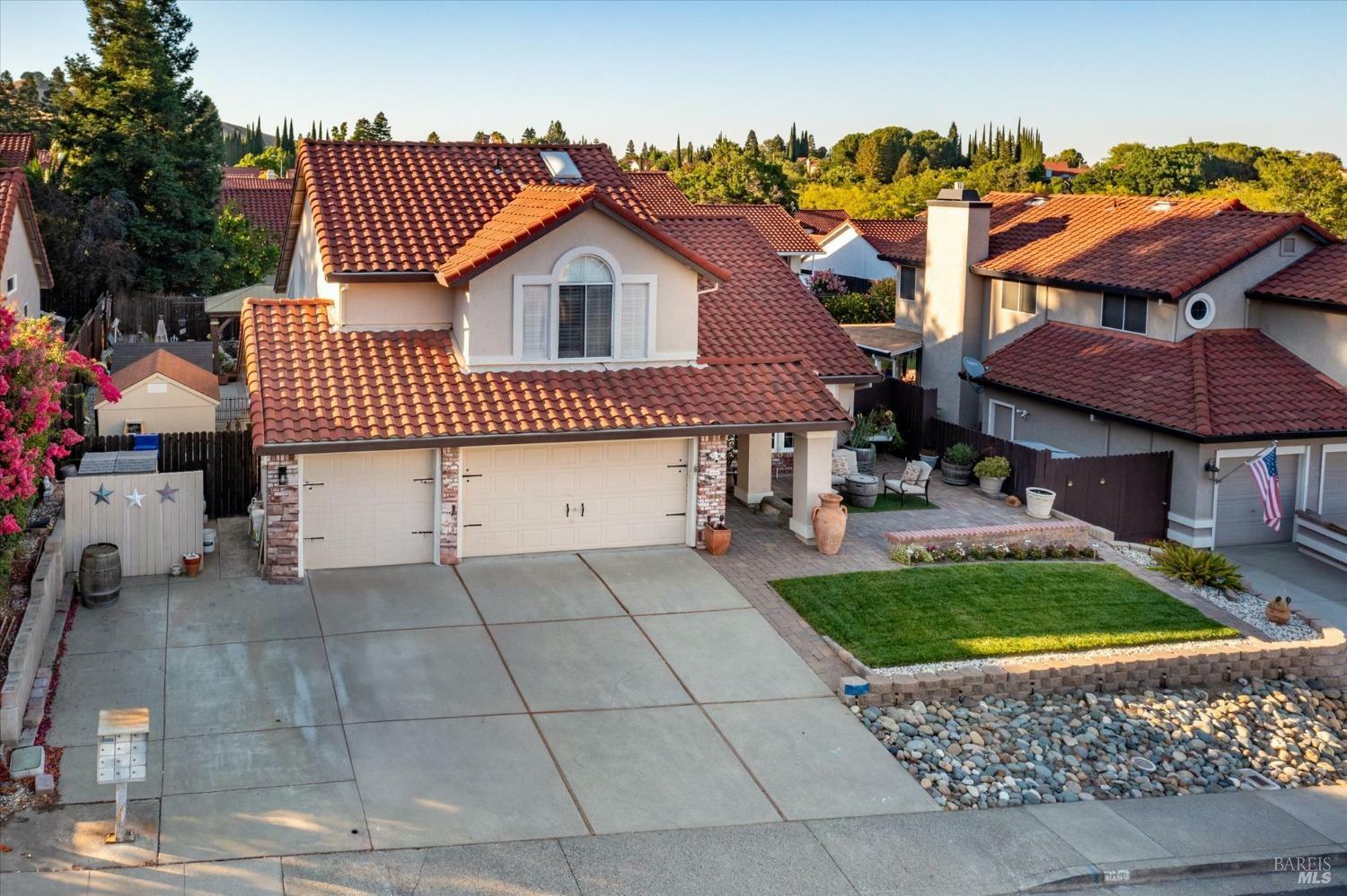 Property Photo:  818 Wethersfield Drive  CA 95688 