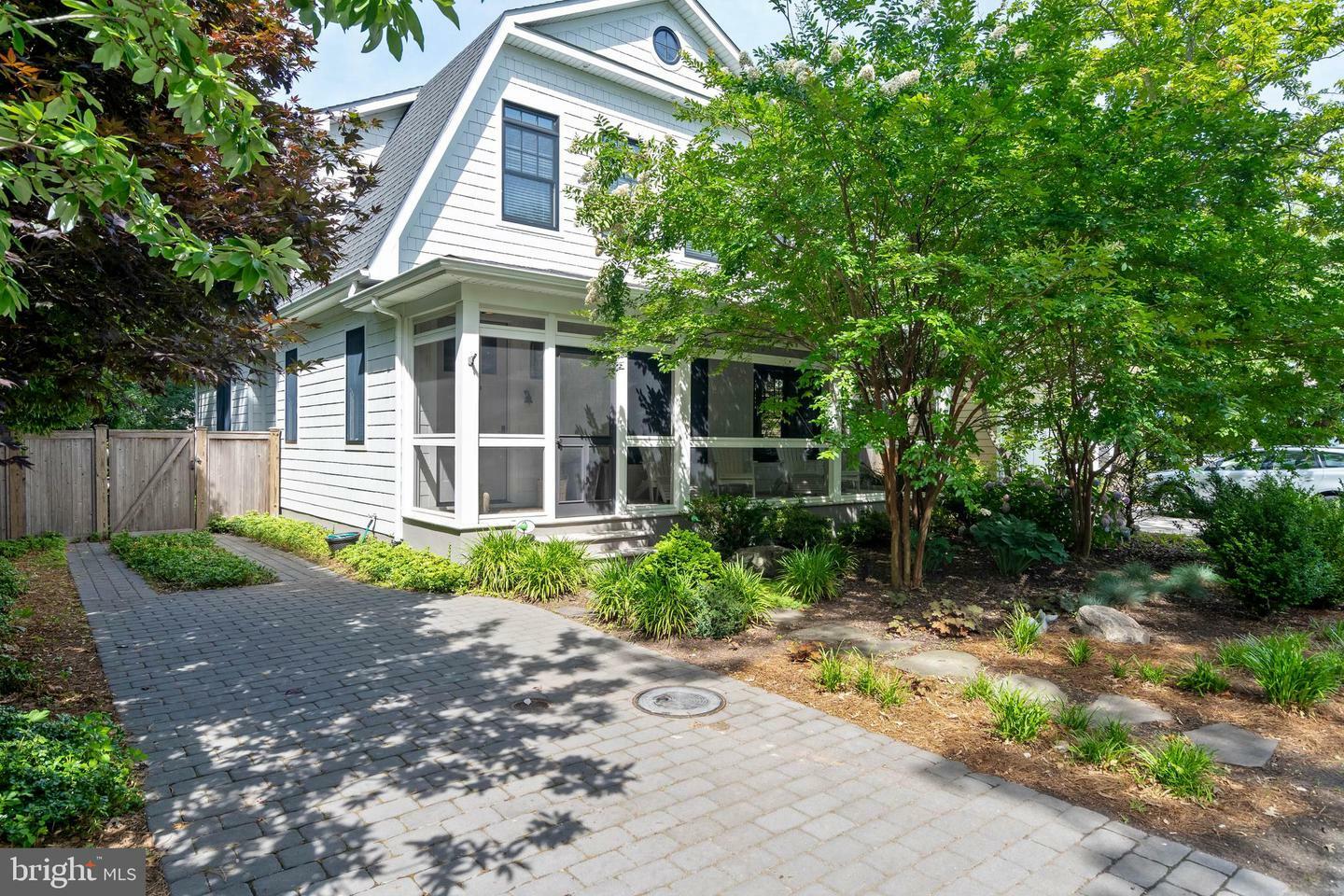 Property Photo: 2 Grove Street DE 19971