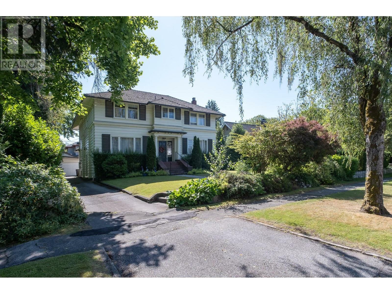 Photo de la propriété:  5846 Angus Drive  BC V6M 3N8 