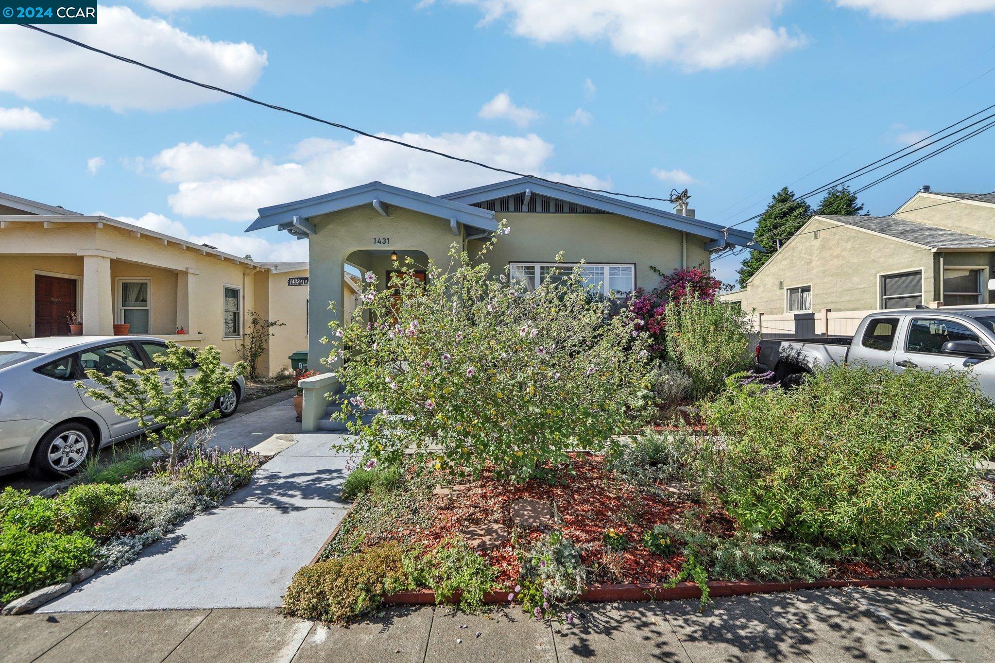 Property Photo:  1431 Derby St  CA 94702 