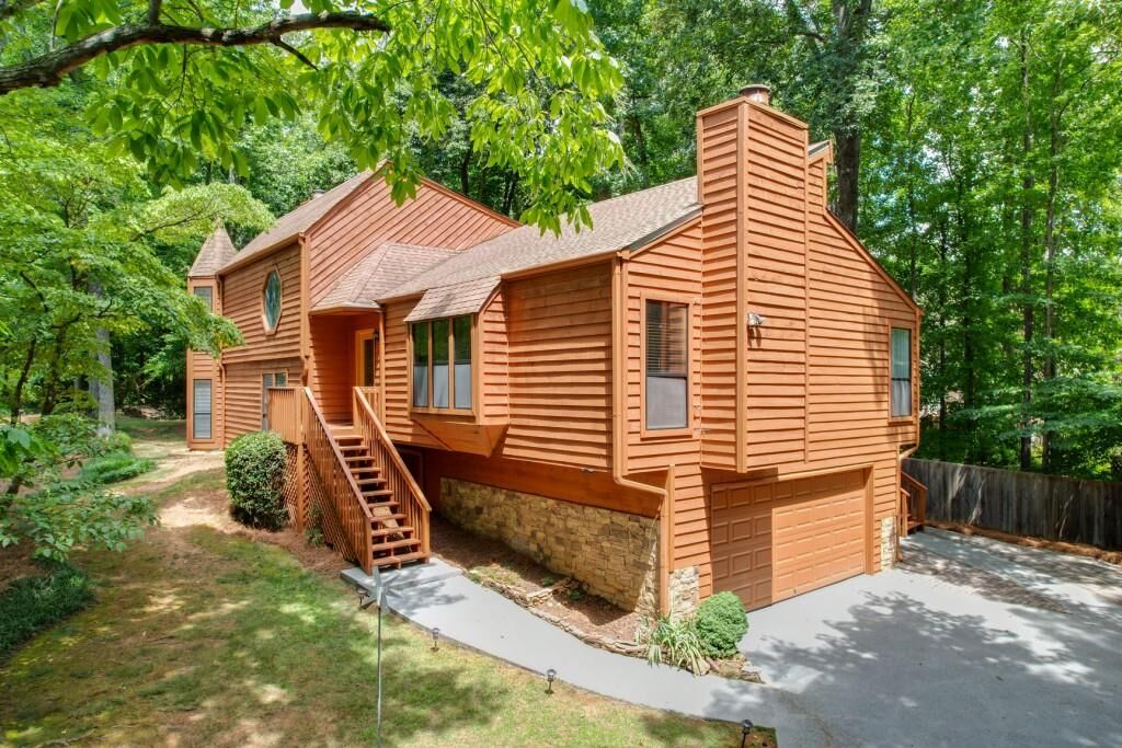 Property Photo:  2710 Twin Creek Court  GA 30062 