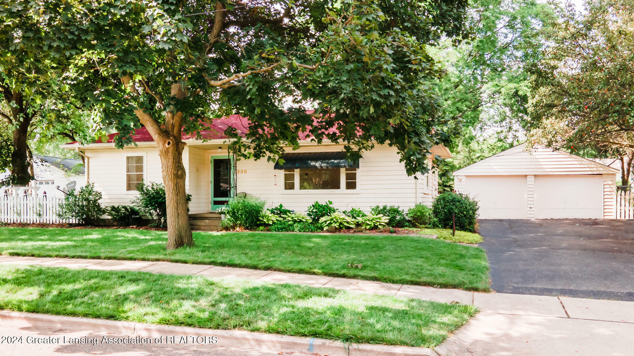 Property Photo:  330 Willow Street  MI 48854 