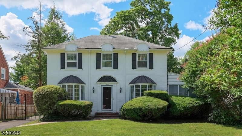 Property Photo:  383 Brook Ave  NJ 07062 