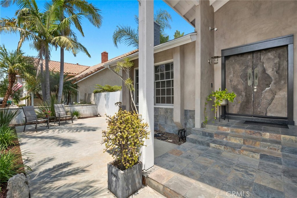 Property Photo:  9941 Hot Springs Drive  CA 92646 