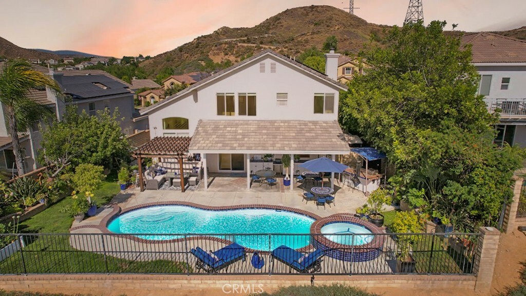 Property Photo:  28809 Garnet Canyon Drive  CA 91390 