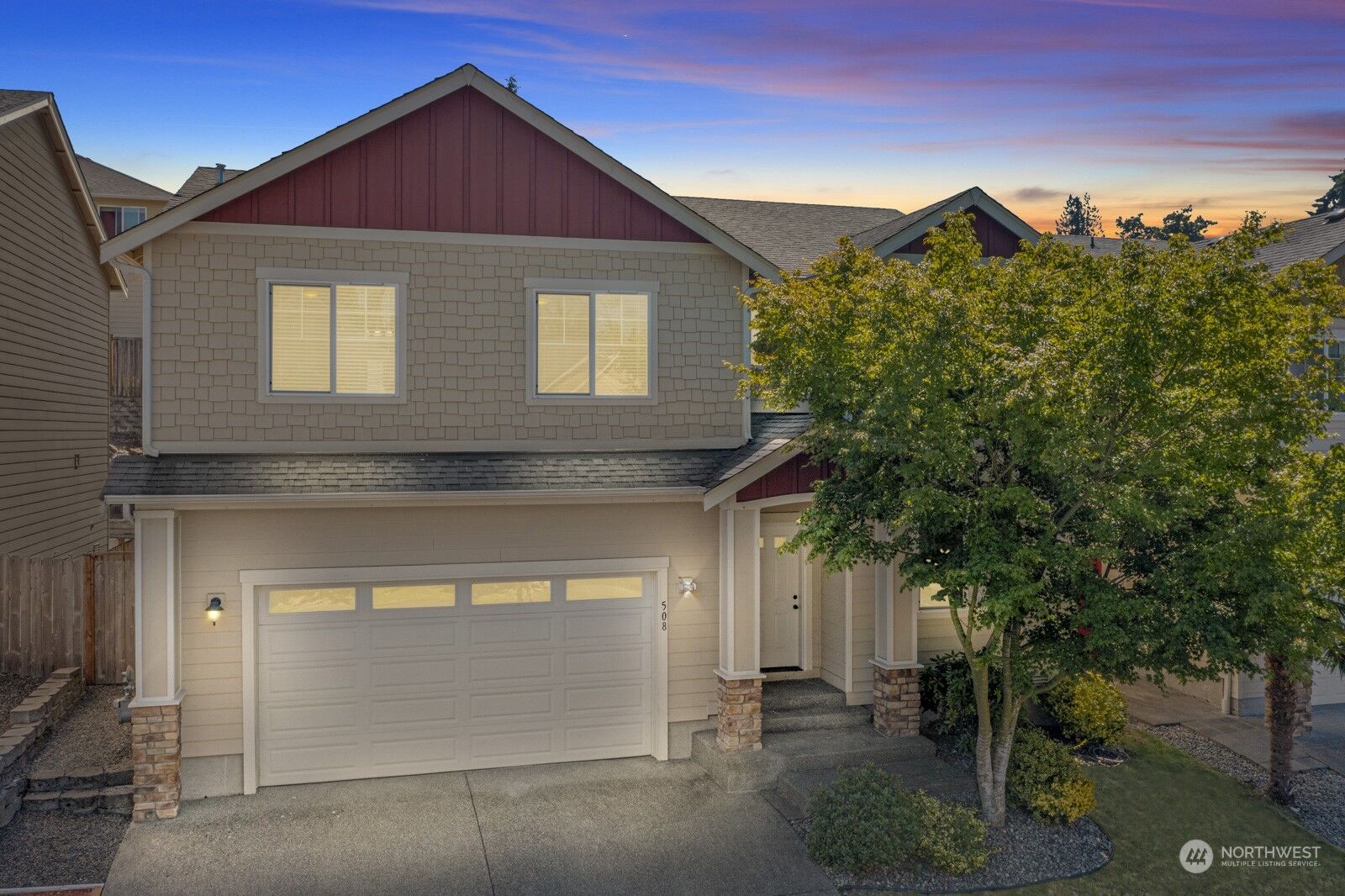 Property Photo: 508 Field Place NE WA 98059