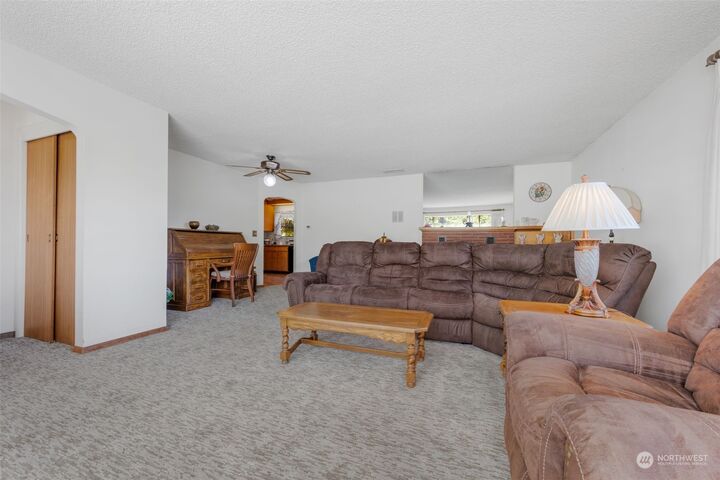 Property Photo: 111 74th Street SE WA 98203