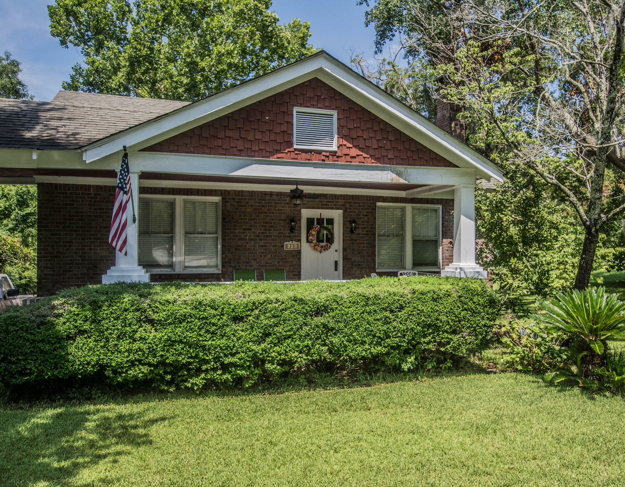 Property Photo:  606 W Carolina Avenue  SC 29483 