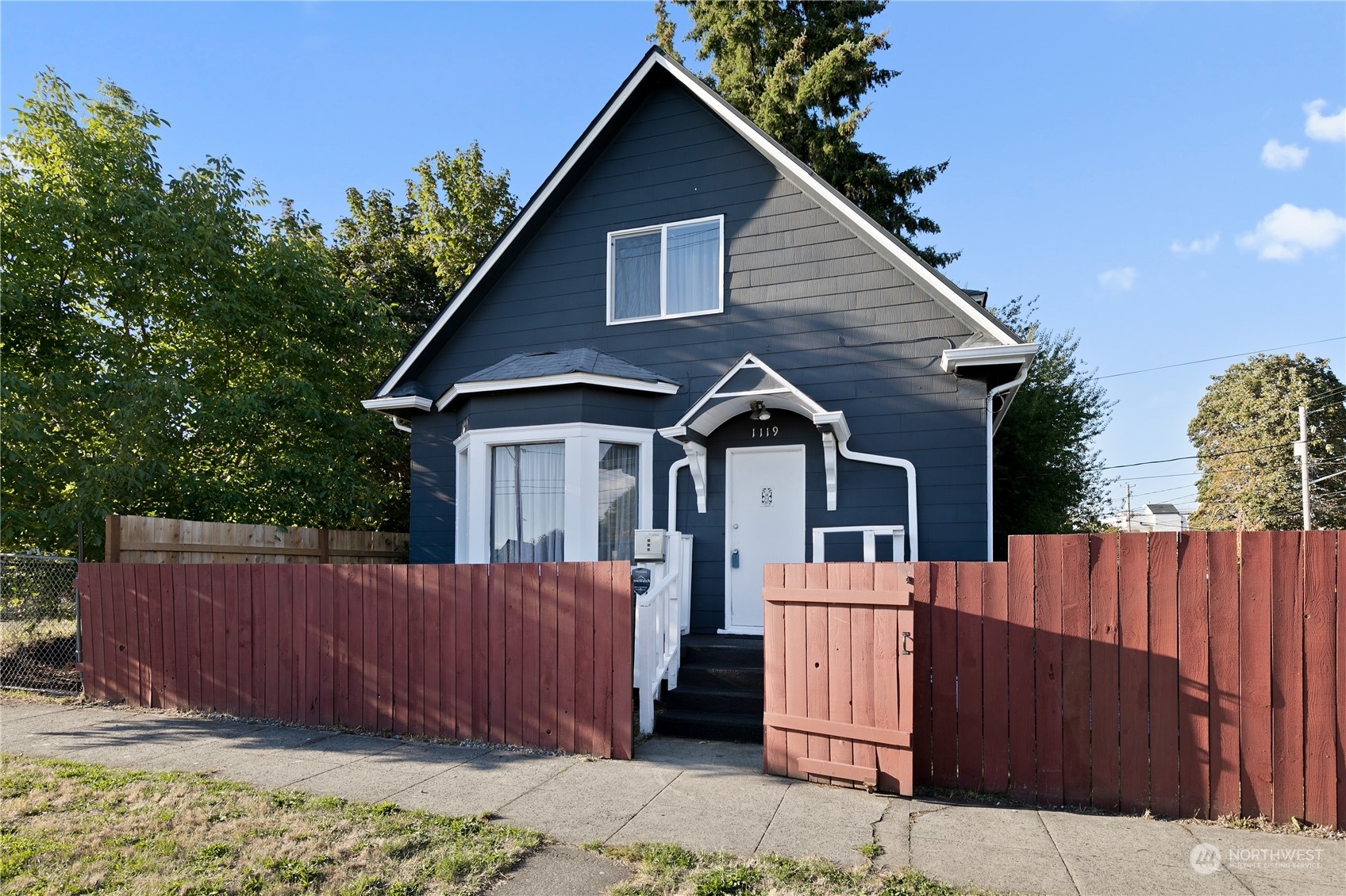 1119 S 21st Street  Tacoma WA 98405 photo