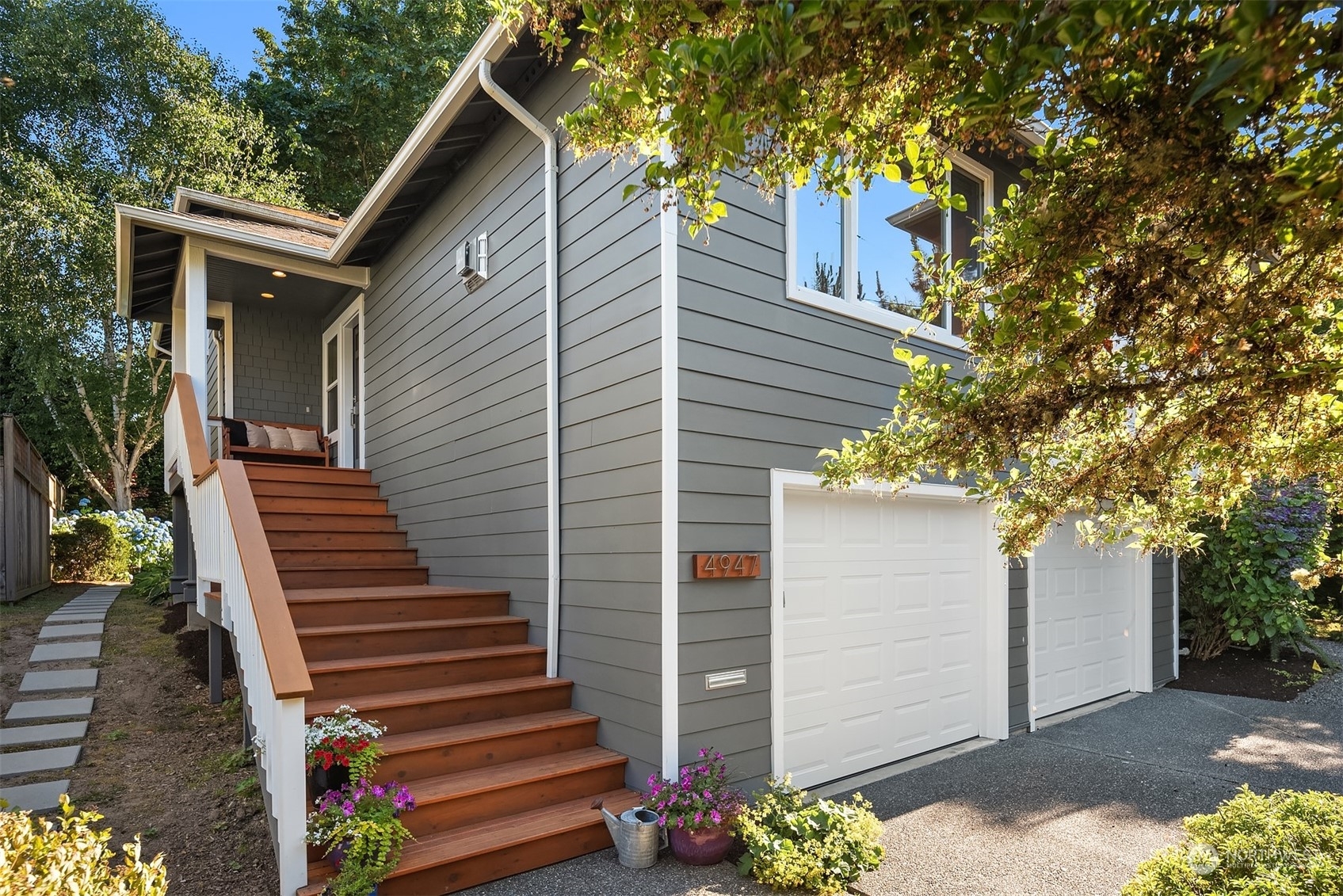 Property Photo:  4947 SW Forney Street  WA 98116 