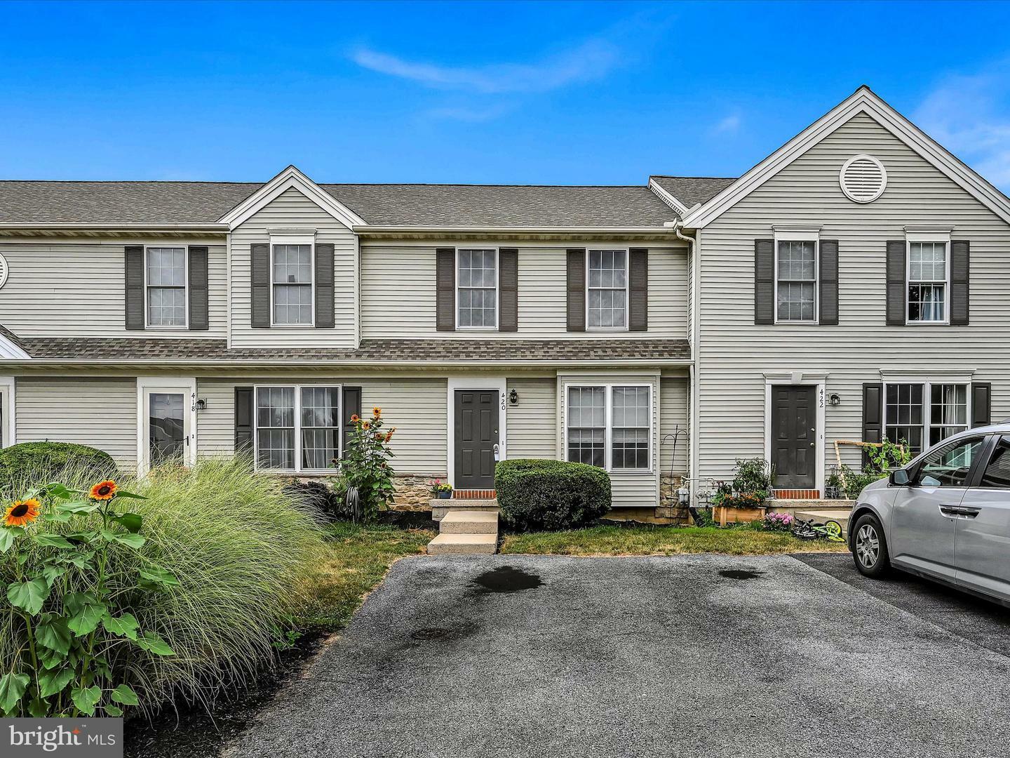 Property Photo:  420 Banyan Circle Drive  PA 17603 