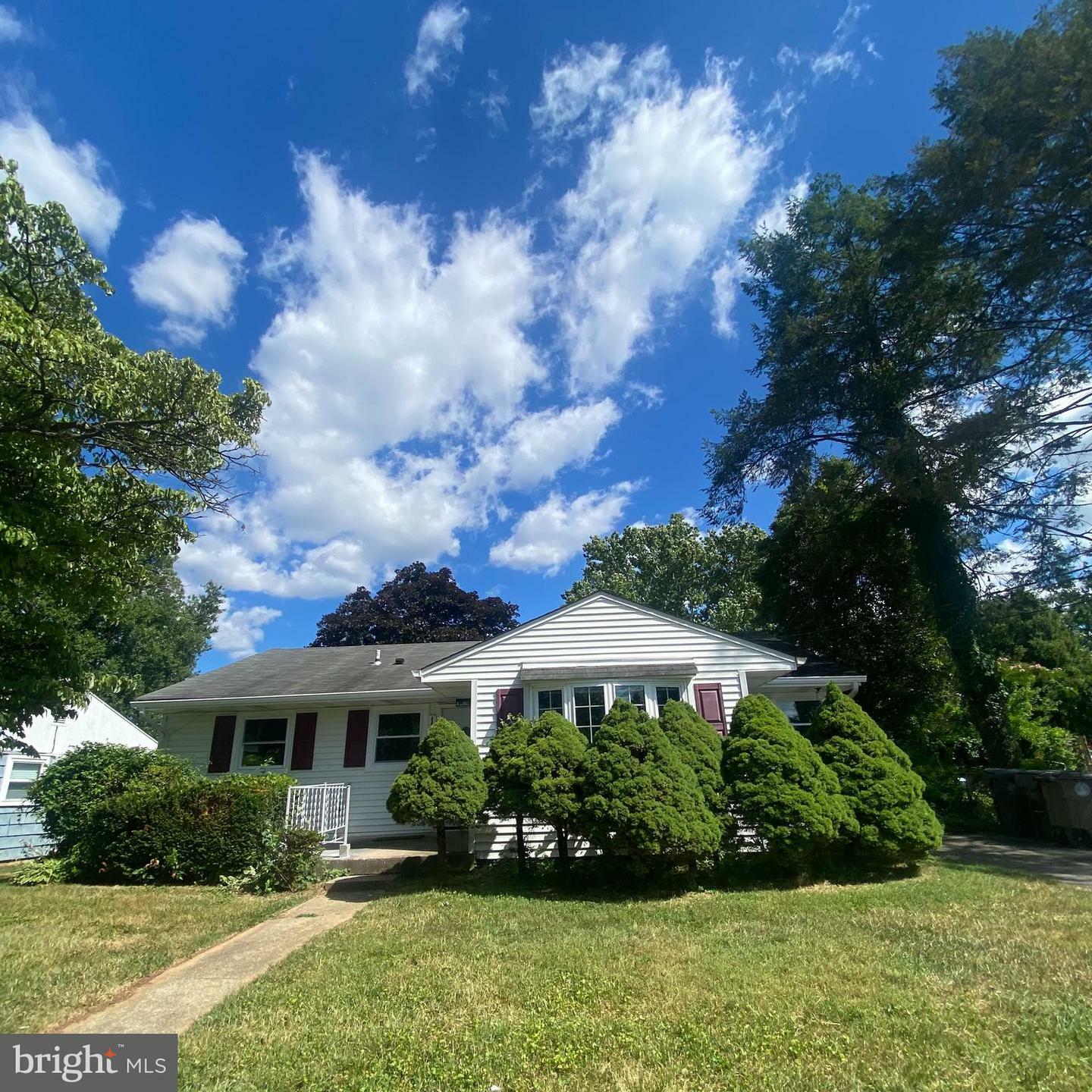 1203 Matthews Drive  Rockville MD 20851 photo