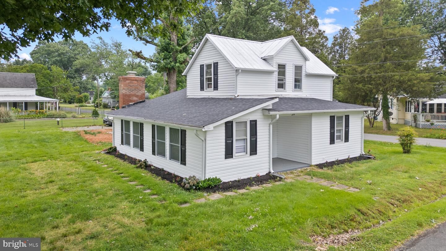 Property Photo: 24 Nelson Street VA 22443