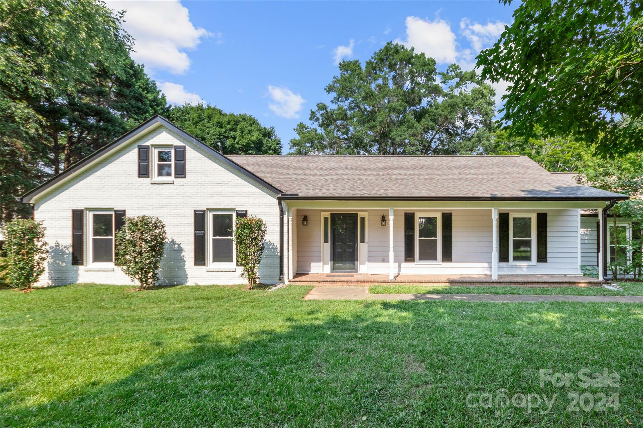 Property Photo:  3501 Weddington Road  NC 28105 