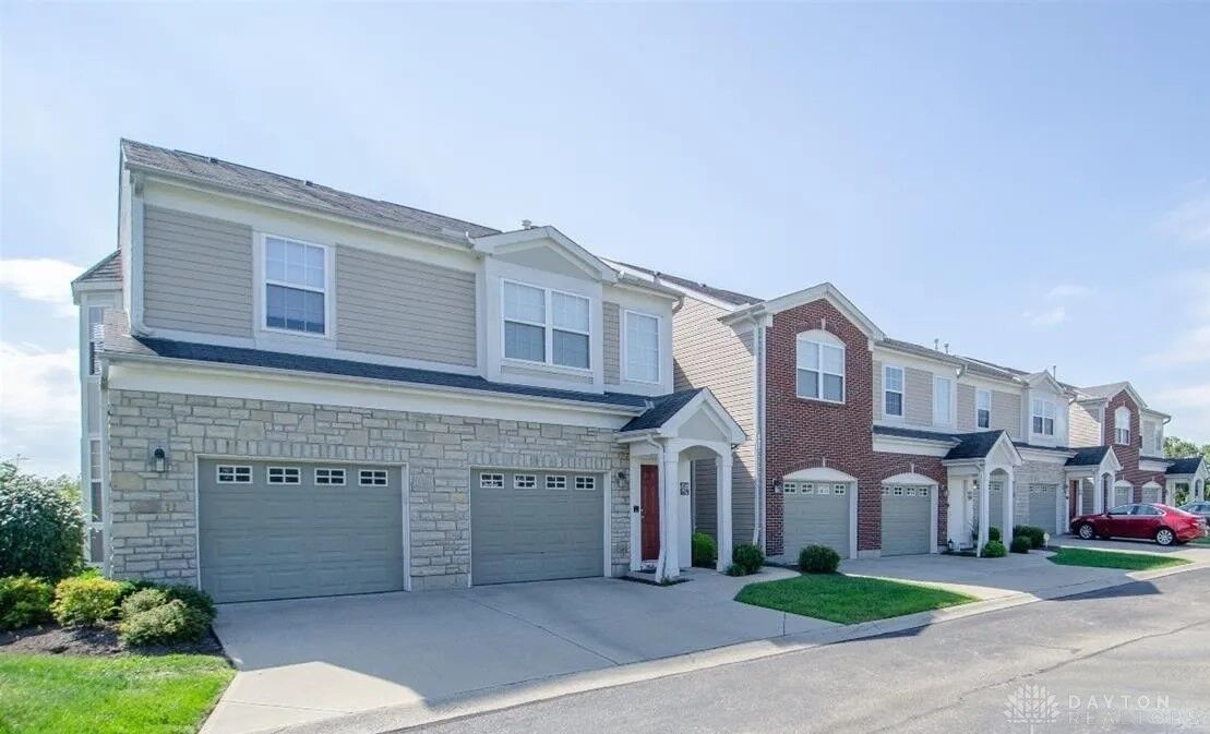 Property Photo:  2427 Elderberry Court 19B  OH 45239 