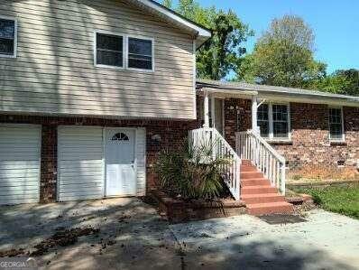 Property Photo:  140 Creek Circle  GA 30281 