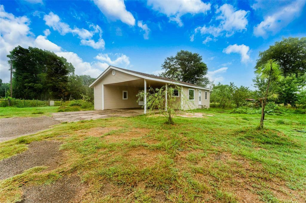 Property Photo:  2099 County Road 3420  TX 75451 