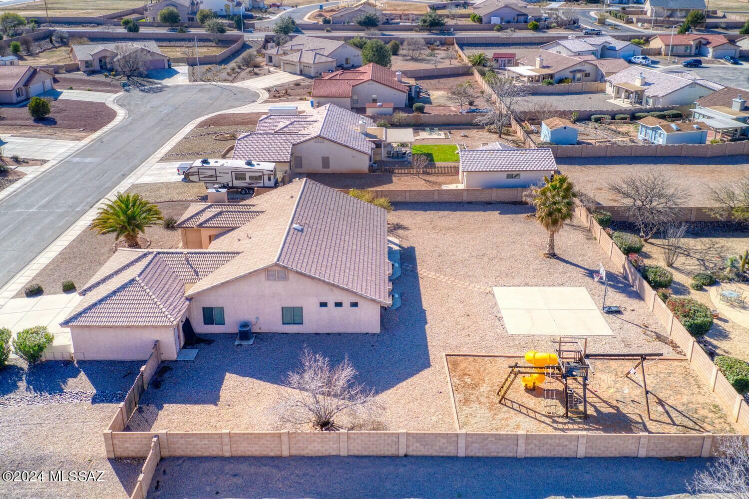 Property Photo:  2561 Montaro Drive  AZ 85650 