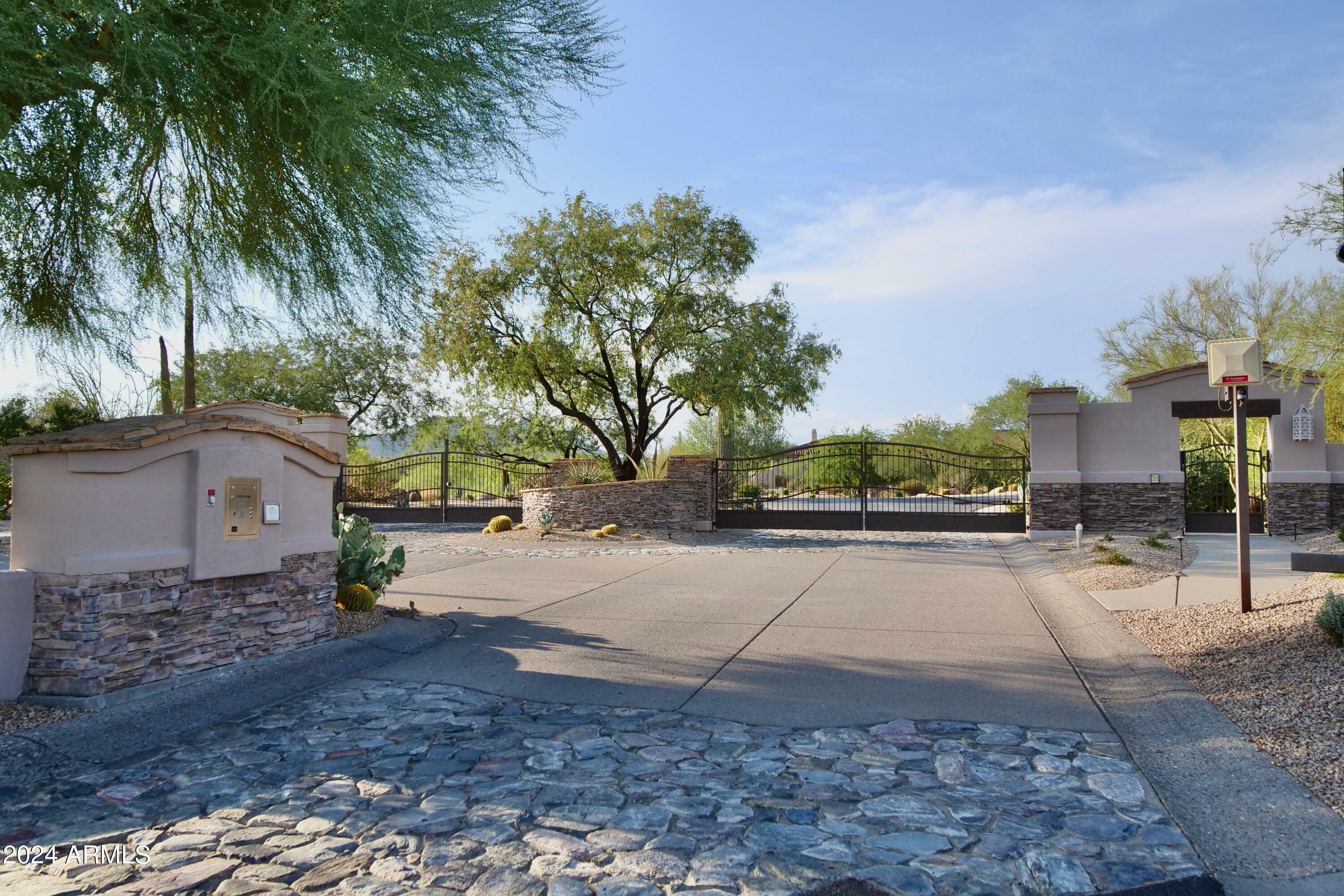 Property Photo:  32731 N 74th Way  AZ 85266 