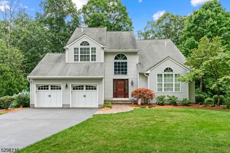 7 Elizabeth Pl  Jefferson Twp. NJ 07849 photo