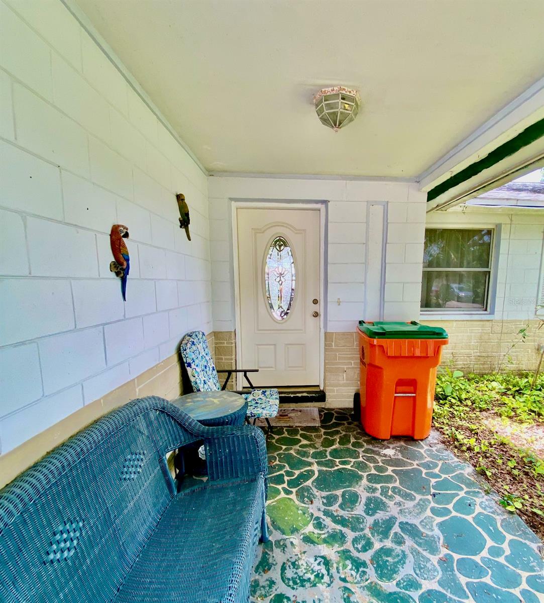 Property Photo:  8303 77th Avenue  FL 33777 