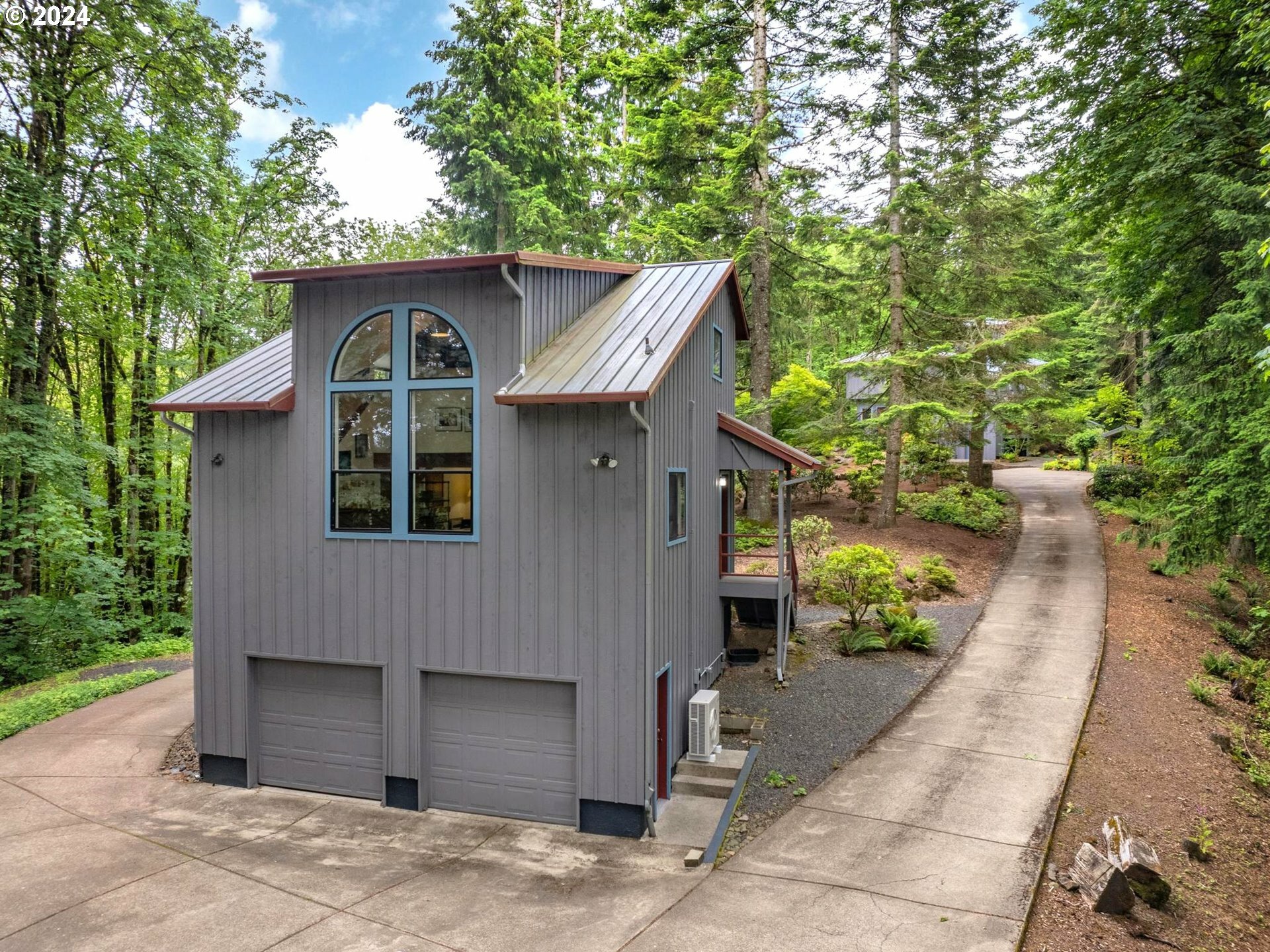 Property Photo: 6733 NW Cornell Rd OR 97229
