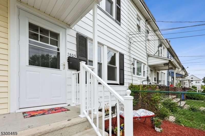 Property Photo:  1503 Winans Ave  NJ 07036 