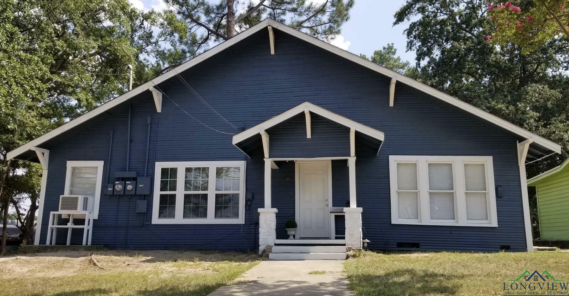 Property Photo:  213 E Butler St  TX 75644 