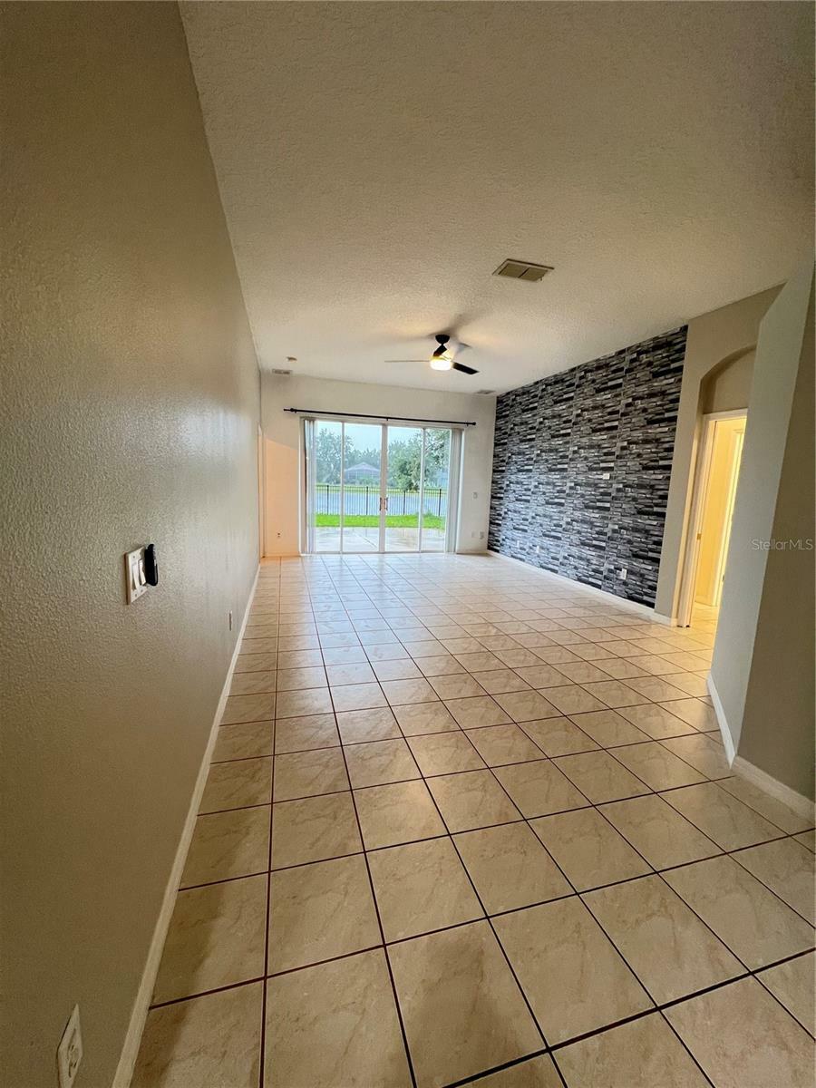 Property Photo:  5450 Los Palma Vista Drive  FL 32837 