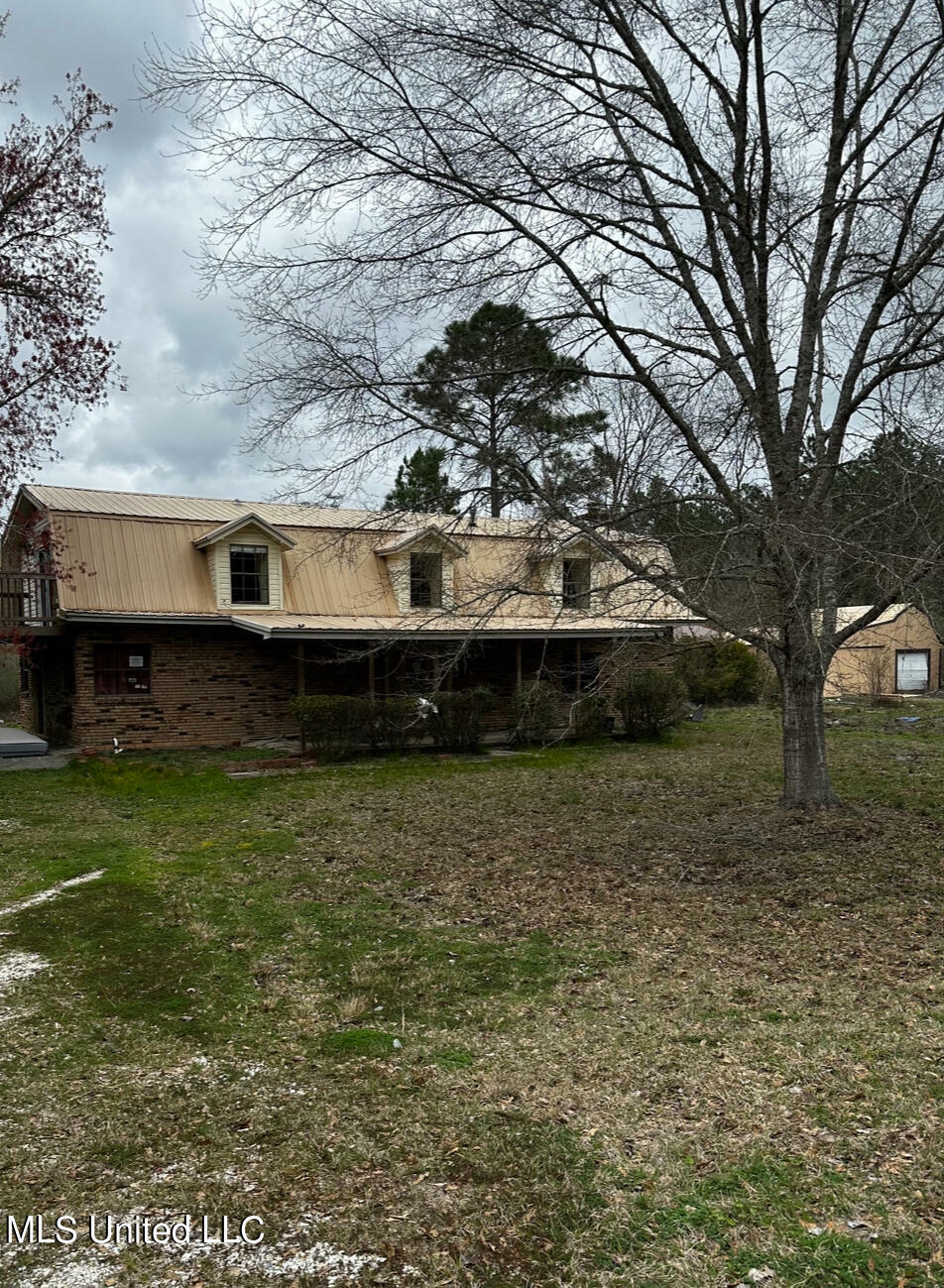 Property Photo:  18204 S Gaylord Road  MS 39574 