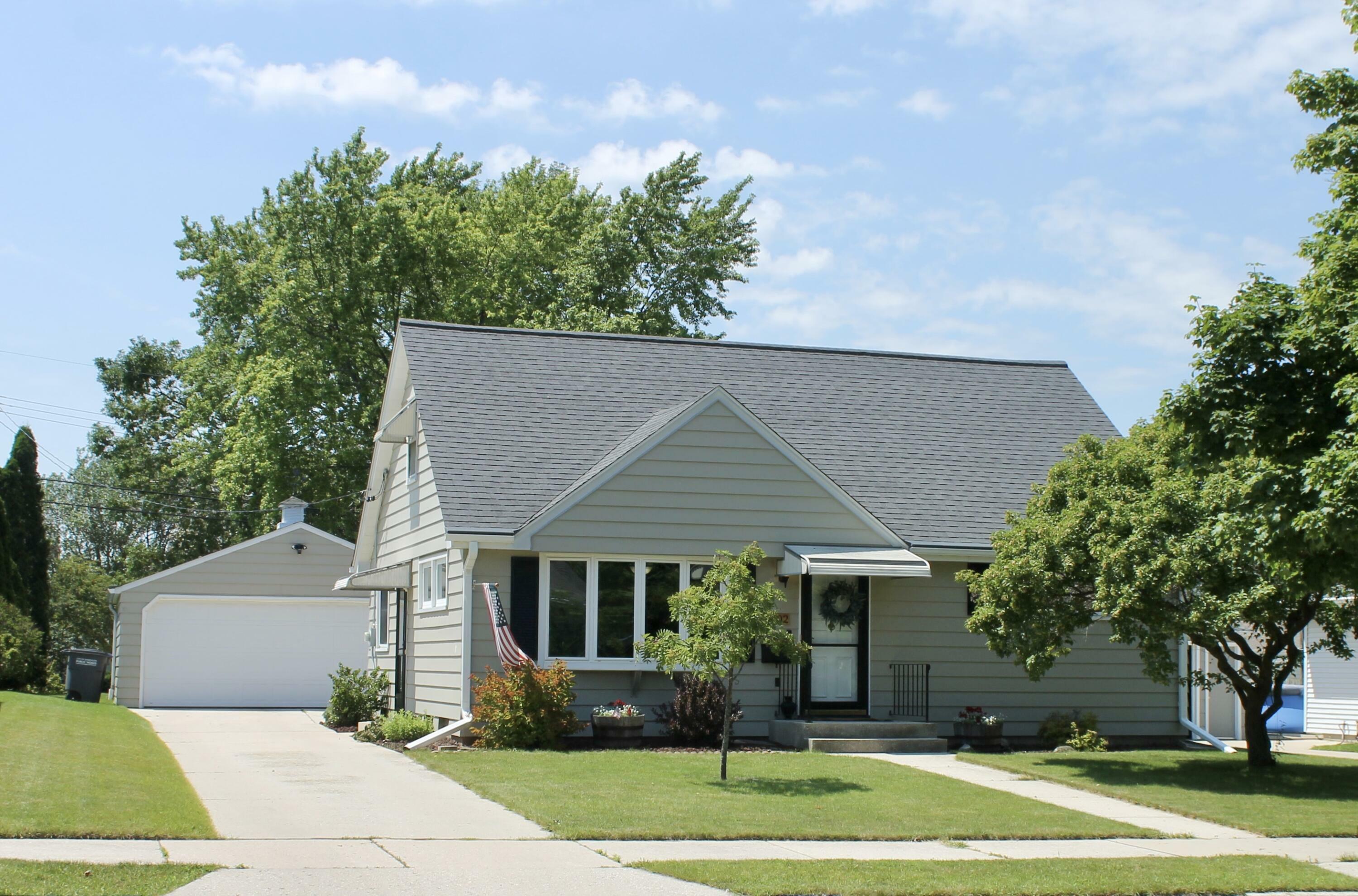 Property Photo:  1602 S 25th St  WI 53081 