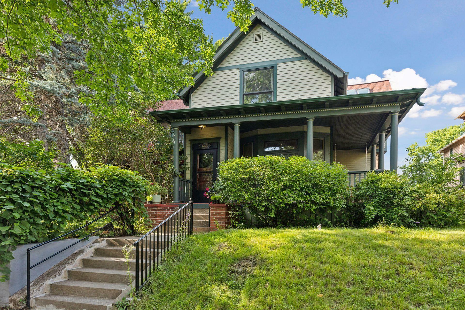 Property Photo:  643 Portland Avenue  MN 55104 