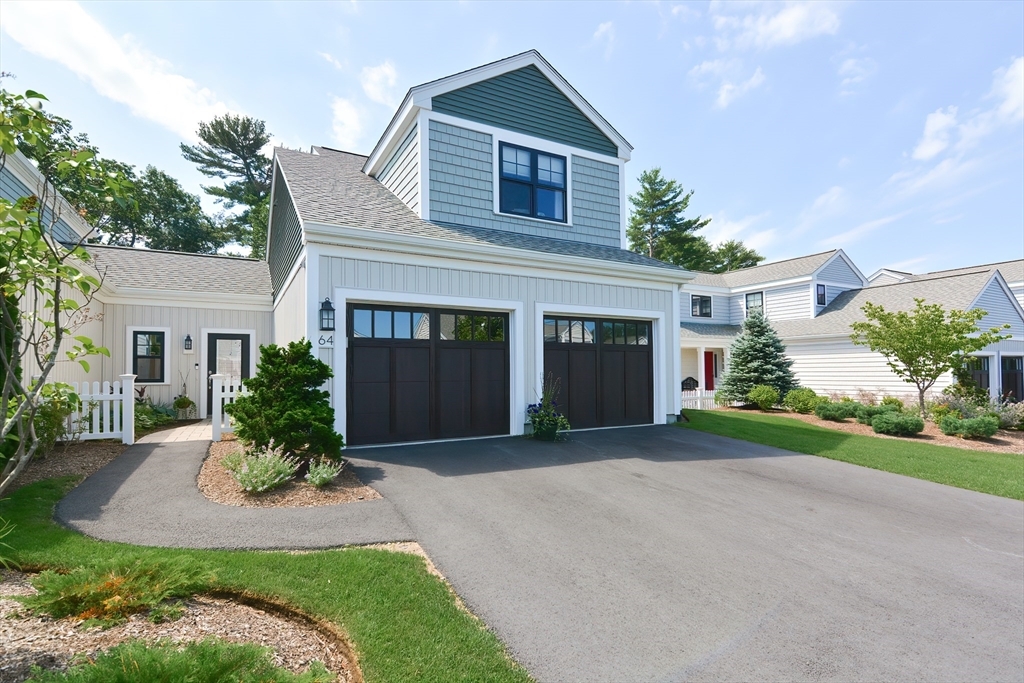 Property Photo: 64 Abbey Rd 64 MA 02090