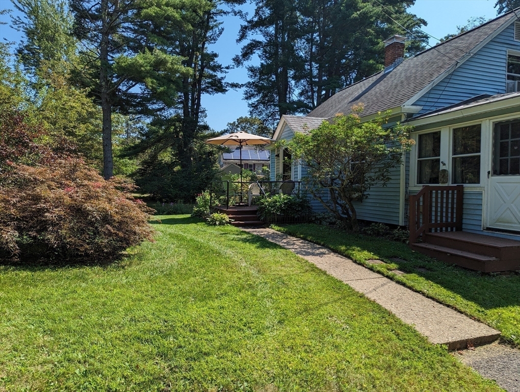 Property Photo:  42 Rockland Rd  MA 01301 