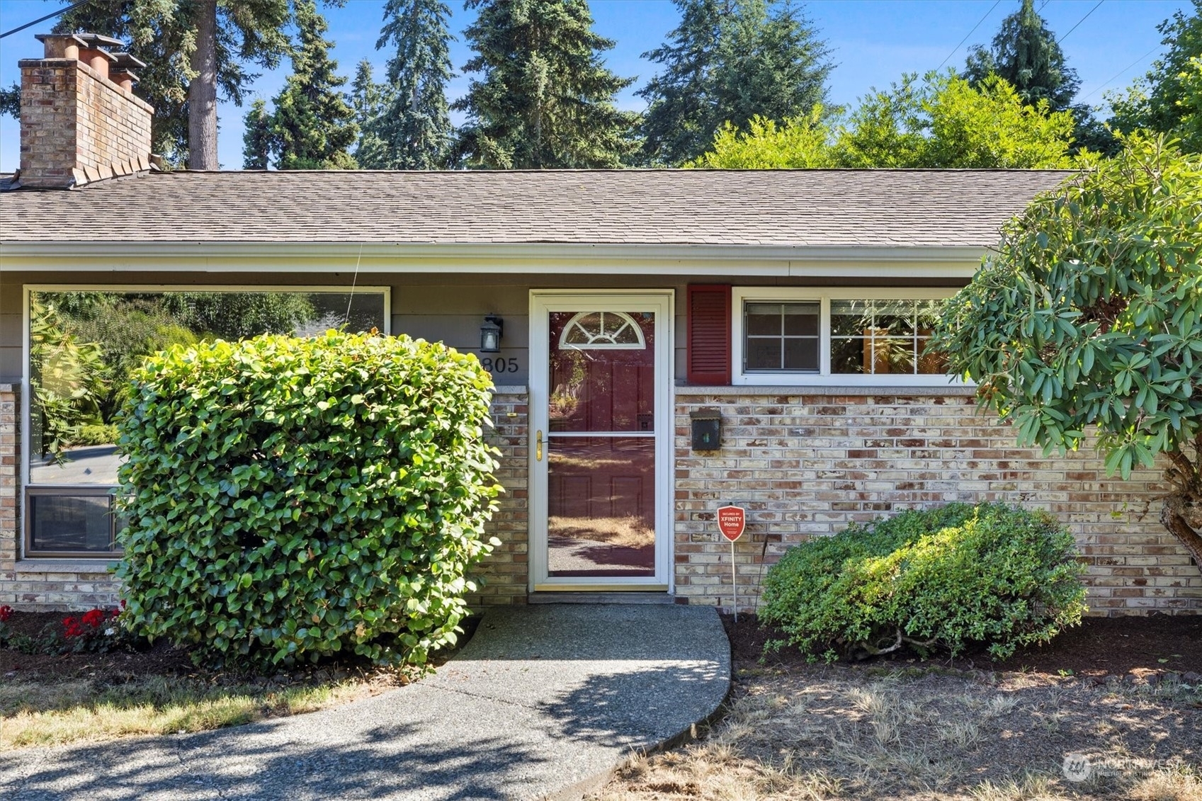 Property Photo:  8805 SE 62nd Street  WA 98040 